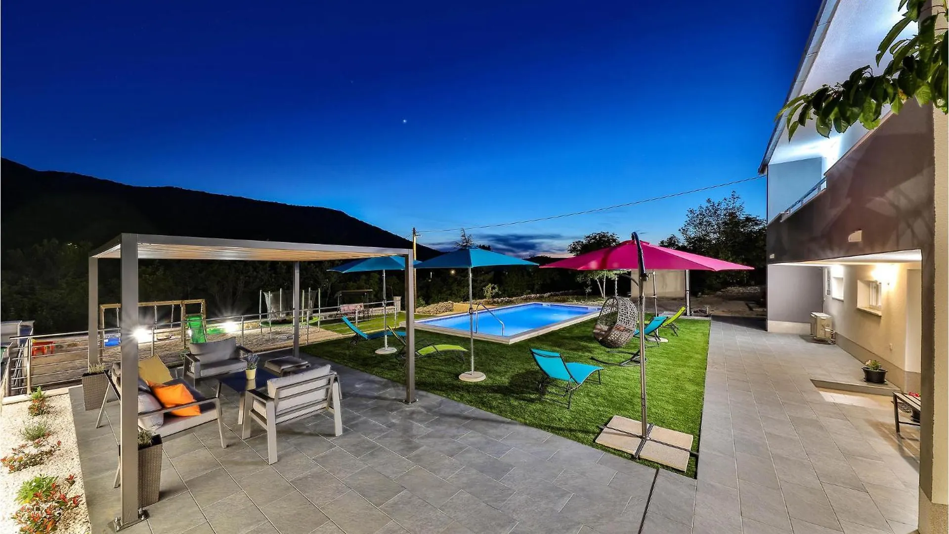 4 Bedroom Beautiful Home In Prgomet Labin  0*, Labin (Dalmatia) Croatia