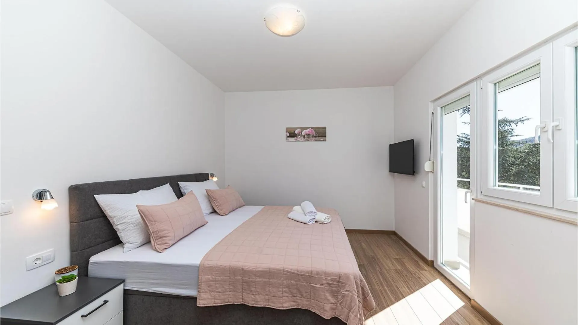 4 Bedroom Beautiful Home In Prgomet Labin  Croatia